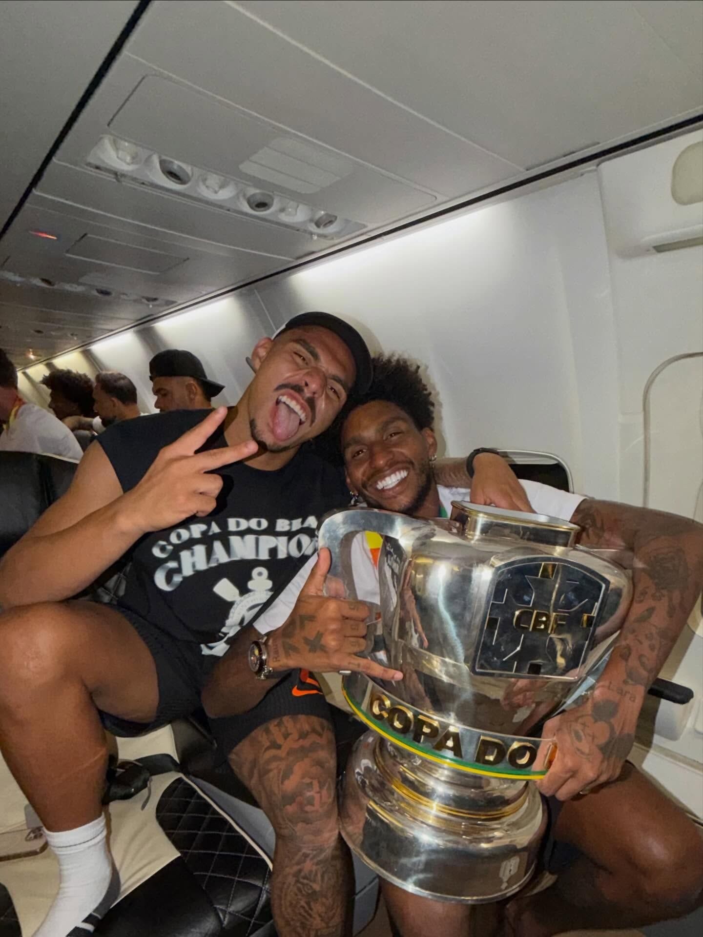 0aeb15c7dd7f8bb9c25c2512189f927f