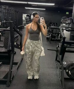 6a2d5e9d52924befca5e95f52144b7e5