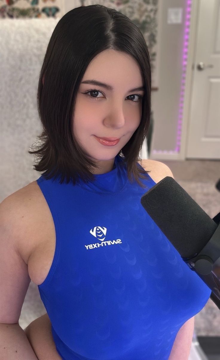 9de07be704265f48867f12b45290751b